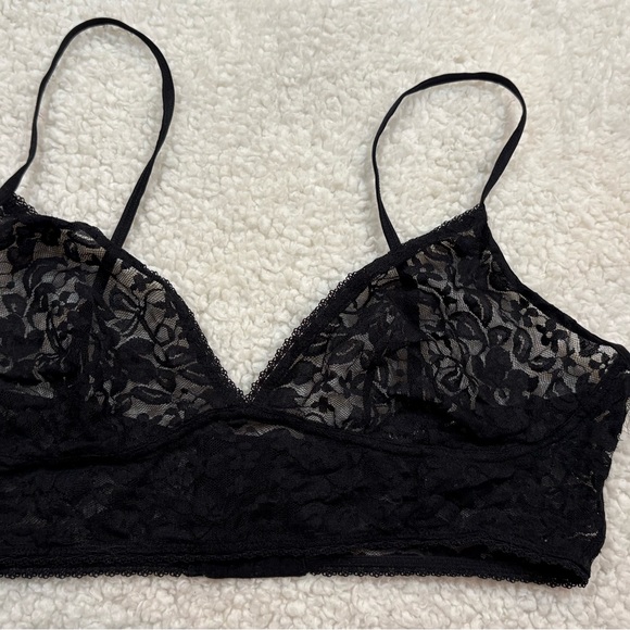 Elegant Black Lace Bralette | INC - Picture 2 of 8